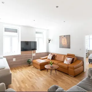 Comfortable 1100 With Contactless Check-in Wiedeń