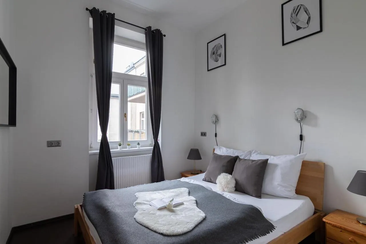 Vienna Central Station Accommodation 0*,  Austria