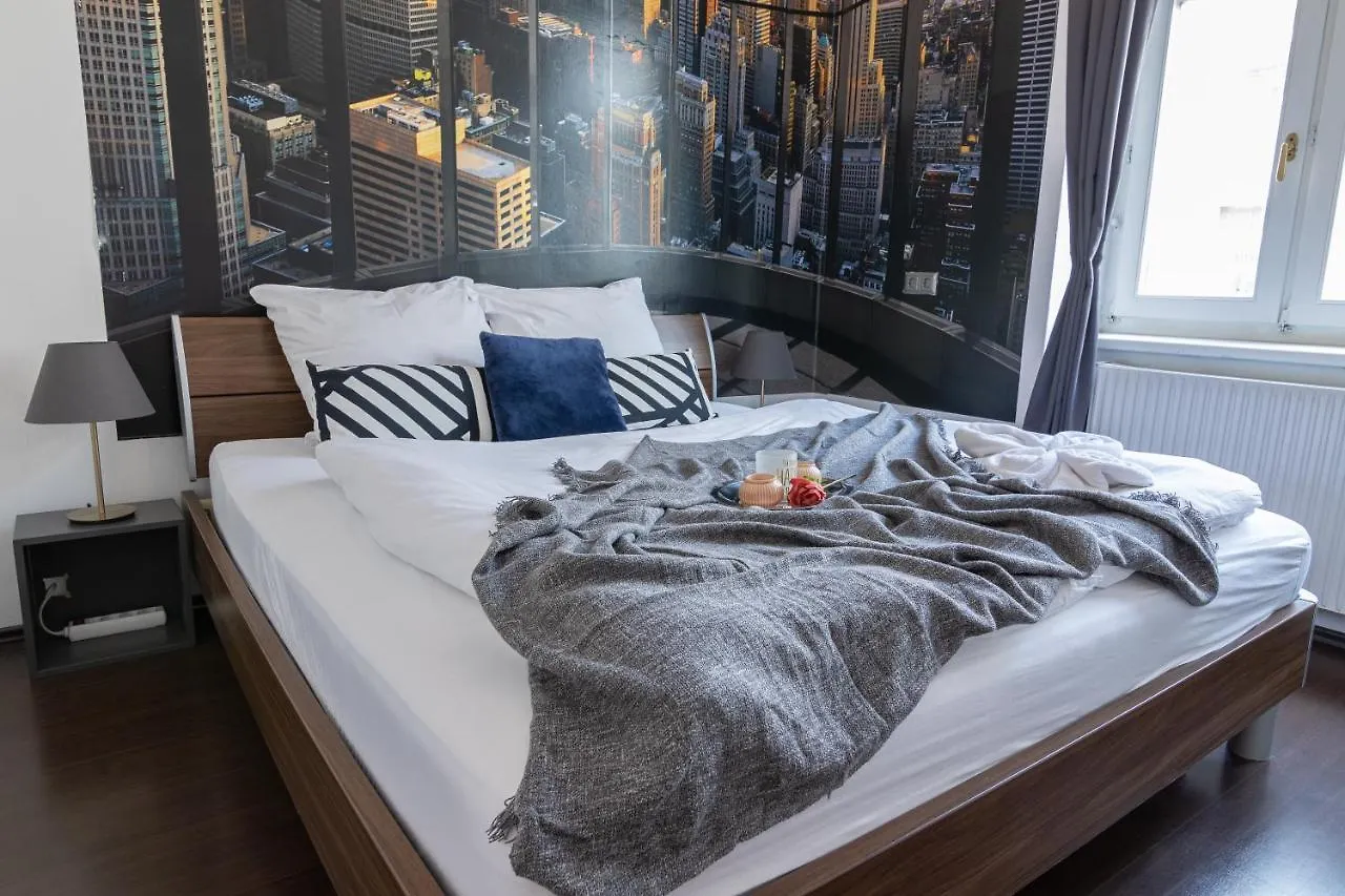 Vienna Central Station Accommodation contacts